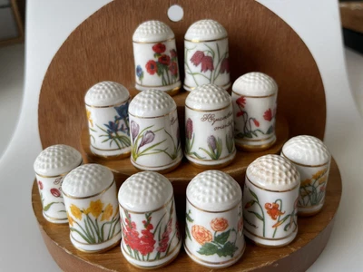 £24.95 • Buy Set Of 12 FRANKLIN Thimbles  - FLOWERS Of The NETHERLANDS