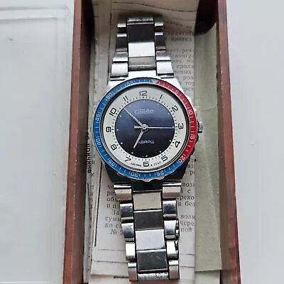 SLAVA 3056A  Pepsi  Original Vintage Soviet Men's Quartz Wrist Watch 1980s • $251.17
