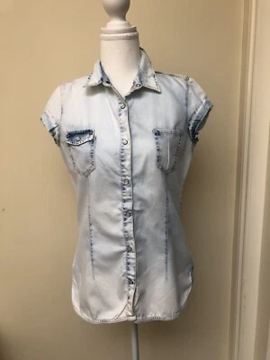 $15 • Buy Bershka Cap Sleeve Denim Shirt M