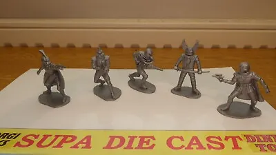 5 X Airfix Toy Soldiers Space Warriors 1/32 Scale • £8