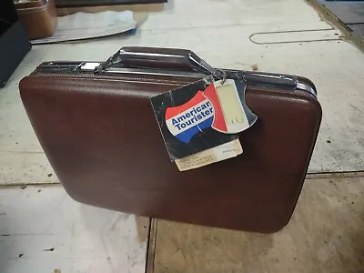 Vintage American Tourister Briefcase 18 Inch Ultra Slim Attache Style 1203 A  • $29