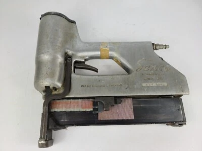 $74.97 • Buy Vintage Senco Air Powered 7/16  Crown Staple Gun Stapler  Mii 
