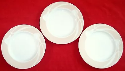 SET OF 3 MIKASA CLASSIC FLAIR PEACH LDB01 DINNER PLATE Embossed White CALLA LILY • $39.88