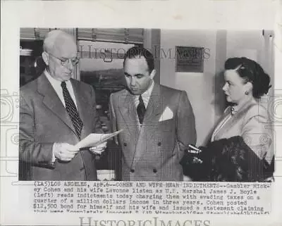 Press Photo Mickey Cohen And Wife Listens To Indictment Charge. - XXB13913 • $19.99