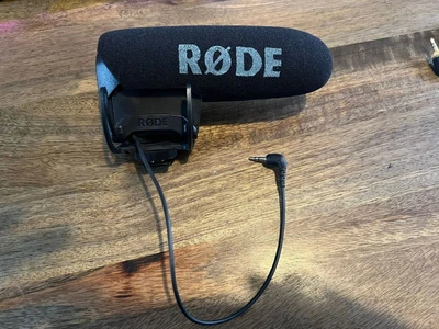 £85 • Buy RODE VideoMic Pro - Directional On-Camera Microphone 