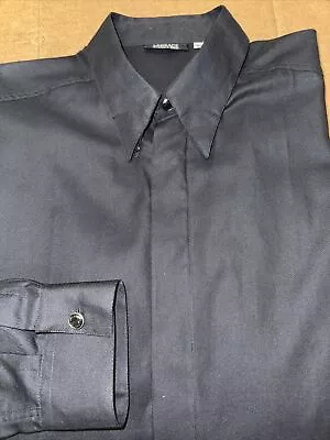 Vintage Versace “Classic V2” Mens Black Soft Twill Hidden Button 90’s Club Shirt • $55