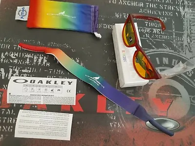 Oakley X Staple STPL Frogskins ROYGBIV Red Orange Fade Prizm Ruby SOLD OUT RARE  • $399.95