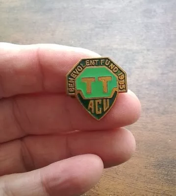 £1.99 • Buy Isle Of Man TT Races 1985 Badge
