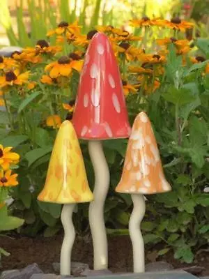 GARDEN GIFT Frost Resistant Fairy Toadstools Mushrooms Outdoors Indoors Ornament • £14.99