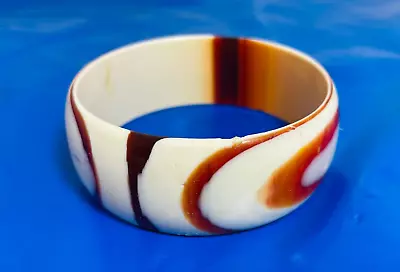 Vintage Lucite Acrylic Plastic Chunky Bangle Bracelet Cream Black White Stripes • $6