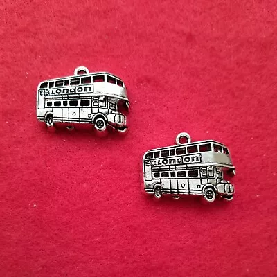 2 London Double Decker Bus Keyrings Charms. • £2.79