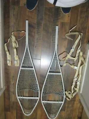 Vintage 1986 Magline Of Canada Magnesium White Snowshoes With Bindings • $99.99