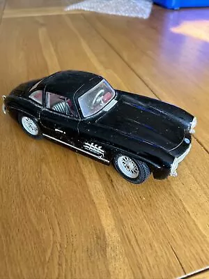 Burago Mercedes 300SL 1954 Metal Car Model 1/18 Scale • £10