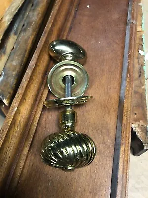 Gorgeous Mid-century Modern Brass Swirl DoorKnob Set Oblong Pull 2.5” Dia & Wide • $39