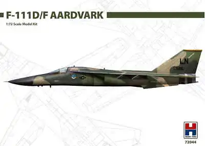 HOBBY 2000 72044 - 1:72 F-111 D/F Aardvark • $53.99