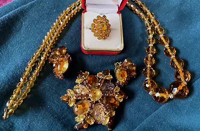 Vintage Juliana Brooch& Earrings Glass Amber Beaded Neck Rhine Ring • $60