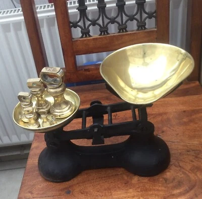 £29.99 • Buy Vintage Cast Heavy Iron Kitchen Scales 6 Brass Weights 