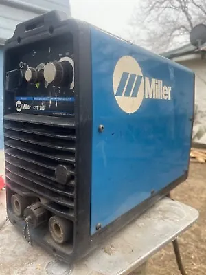 Miller Maxstar 280 208-575 V - Welder Generator (907552) • $1300