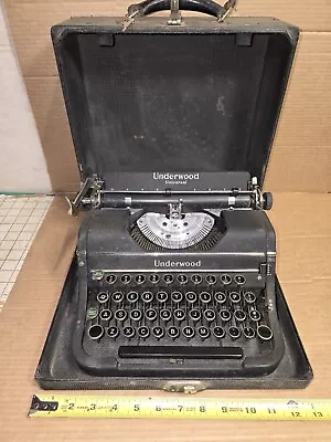 Vintage/Antique Underwood Universal Portable Old Fashioned Typewriter W Case Key • $74