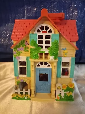 2000 Mattel Fisher Price COUNTRY COTTAGE Sweet Streets Loving Family Doll House • $24