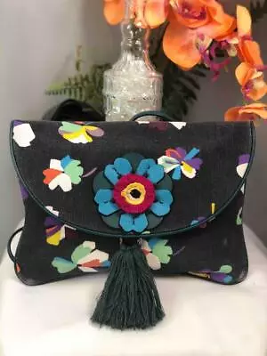 VINCE CAMUTO Ree Dark Floral Tassel Canvas Clutch With Removable Strap • $34.99