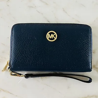 MICHAEL KORS Fulton Navy Flat Multi Function Phone Case Zip Wallet Wristlet • $99