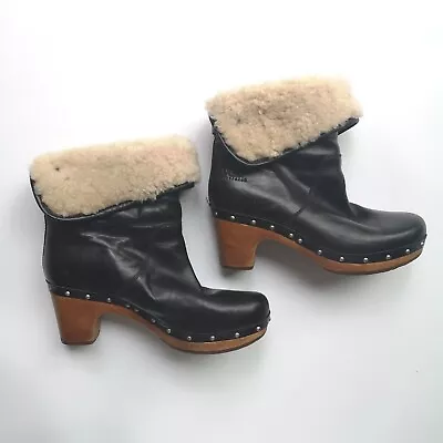 UGG Size 5.5 Lynnea Shearling Ankle Clog Boots Sheepskin Black Leather Heels  • £35