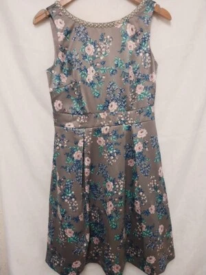 £6.99 • Buy BNWOT Ladies MONSOON Beige Mix Floral Satin V Back Dress Size UK 10- CG B12