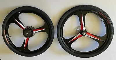 26   Front & Rear Tri Spoke Wheelset Magnesium Wheel Set Hubs Rims Tire Disc • $169