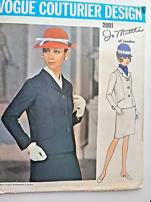 V2001 Sewing Pattern VTG 1960s Suit B32.5  Sz 10 Couturier Design Vogue 2001 • $14.95