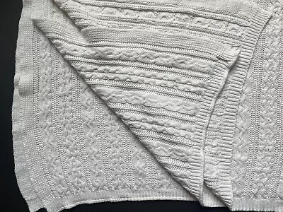 RARE! Beautiful RESTORATION HARDWARE White THROW BLANKET Excellent! • $84.95