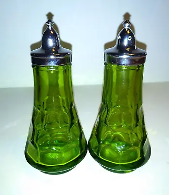 Vintage Viking Glass Georgian Honeycomb Green Salt & Pepper Shakers • $20