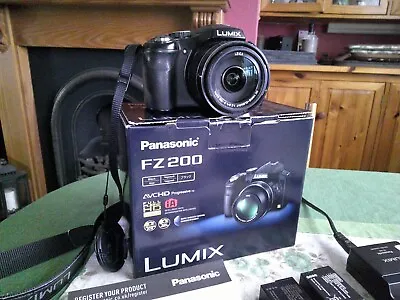 Panasonic FZ 200 Bridge Camera Used But Fully Functional. • £130