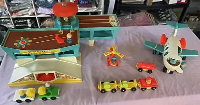 Vintage 1972 Fisher Price #996 Little People Play Family Airport + Box COMPLETE! • $180