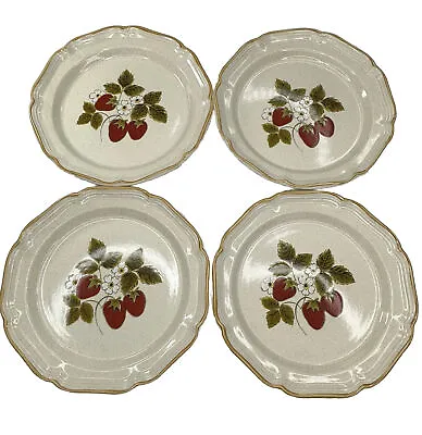 Set Of 4 MIKASA Strawberry Festival Dinner Plates - Beautiful - 10.75  EB 801 • $24.49