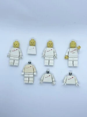 £4 • Buy Vintage Lego Classic Space White Mini Figure Spares Heavy Wear