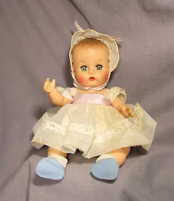 Vintage Vogue Ginnette Doll - 8 - Vinyl - Sleep Eyes - In White Party Dress • $30