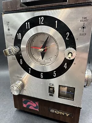 Vintage Sony 1971 AM/FM Radio Clock 7FC-89W 10Transistor Turns On Radio Working • $22.95