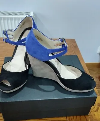Womens Clarks Faux Suede Wedge Peep Toe Shoes Size 4 • £8