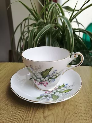 £4.95 • Buy Vintage Regency Bone China Teacups & Saucers Snowdrops 1950s Superb Condition 