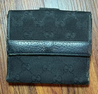 $45 • Buy Vintage Gucci Canvas GG Supreme Web Design Bi-Fold PreOwned Black Leather Wallet
