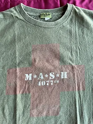 Adult Small- Vintage ‘04 Mash Army Medic TV Show T-Shirt • $9.95