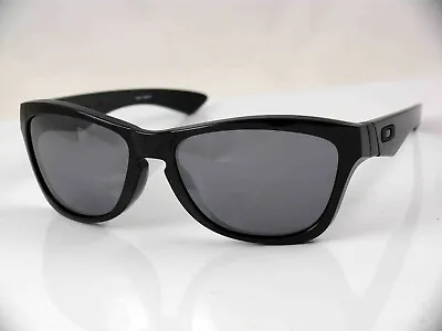 $125.99 • Buy Oakley Sunglasses Jupiter 03 244 Black Frame Black Iridium Lenses New Rare Last
