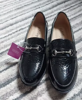 Lilley& Skinner Black Patent Snaffle Flat Loafers Shoes 7  • £16