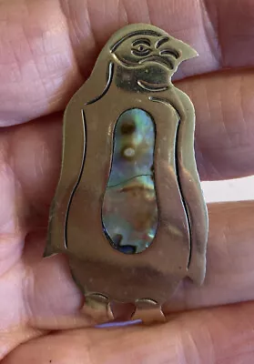 Adorable Vintage Alpaca Silver Mexico Penguin Brooch With Abalone • $9.99