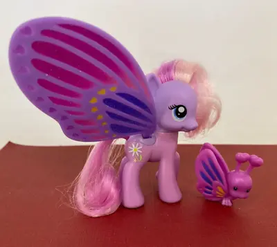 Hasbro 2011 ❤ MY LITTLE PONY ❤ Glimmer Wings - G4 Daisy Dreams & Pet Figure • $24.61