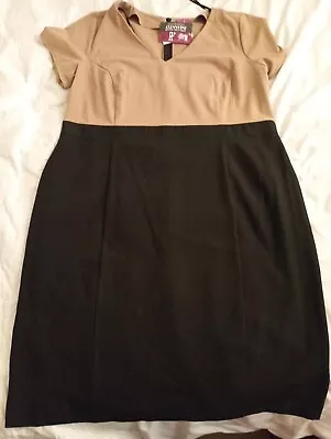 Bnwt Magisculpt Dress Size 22 • £8.99