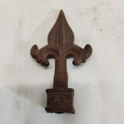 $15 • Buy Vintage Cast Iron Finial For Fence/flag Pole. Decorative, Rustic. Unbranded. 