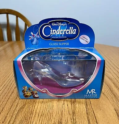 Disney Showcase Cinderella Special Edition Crystal Glass Slipper Master Replicas • $55