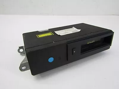 CD Changer RX300 2001 Lexus Multi Disc Player Receiver Unit OEM 86270-48020 • $39.99